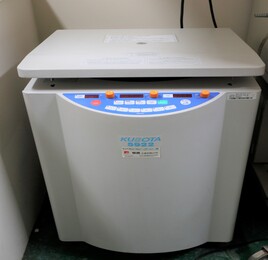 落地型冷凍離心機1-調光